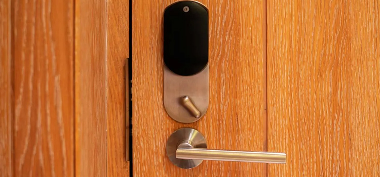 Automatic Locking Door Knob Innisfil